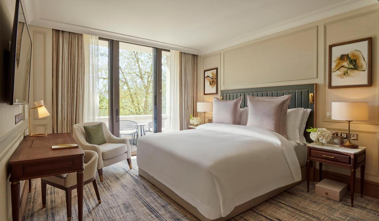 Jumeirah Carlton Tower Londen Buitenkant foto