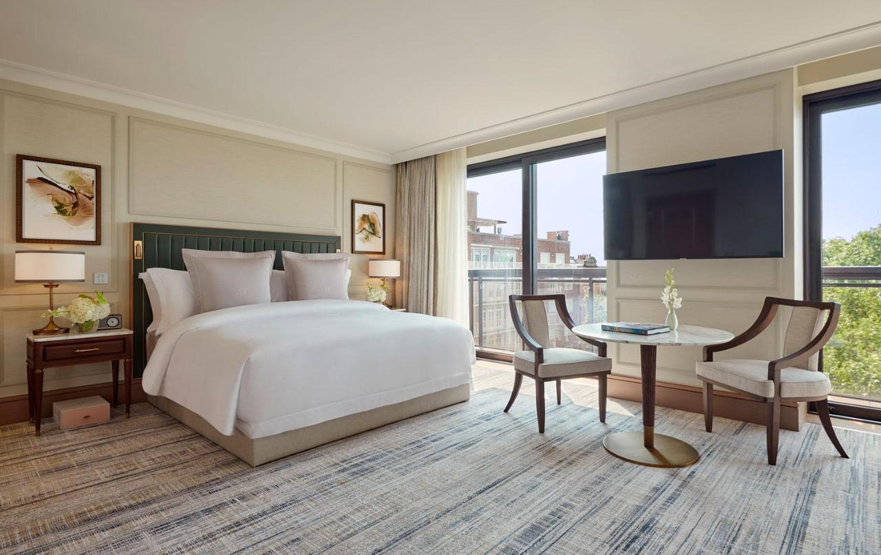 Jumeirah Carlton Tower Londen Buitenkant foto