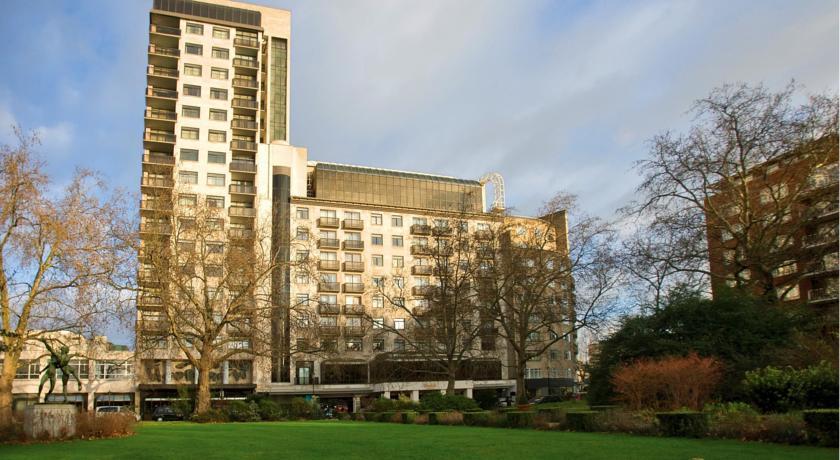 Jumeirah Carlton Tower Londen Buitenkant foto