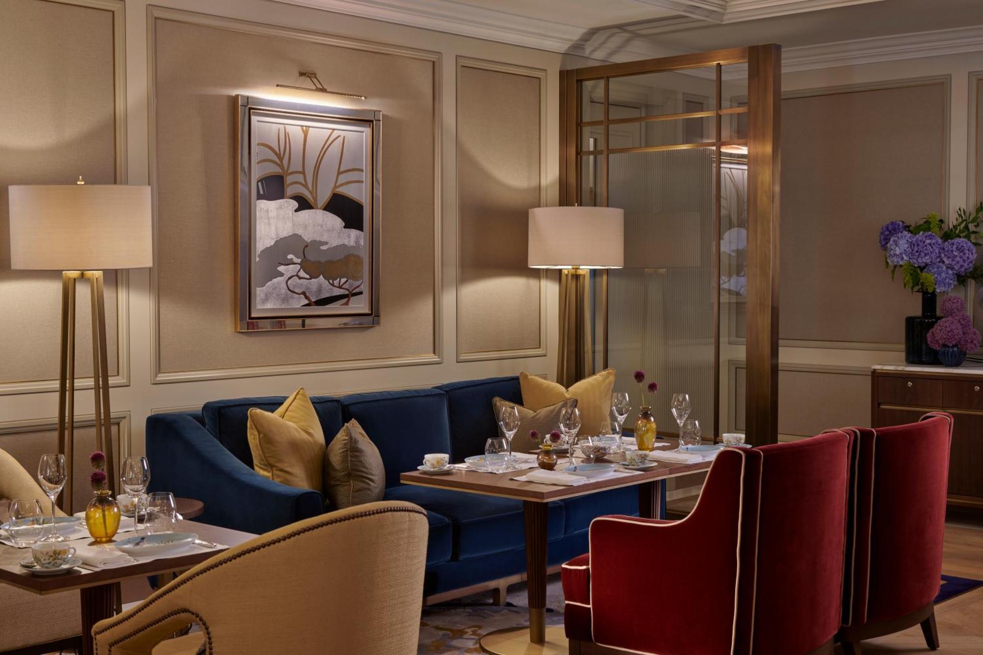 Jumeirah Carlton Tower Londen Buitenkant foto